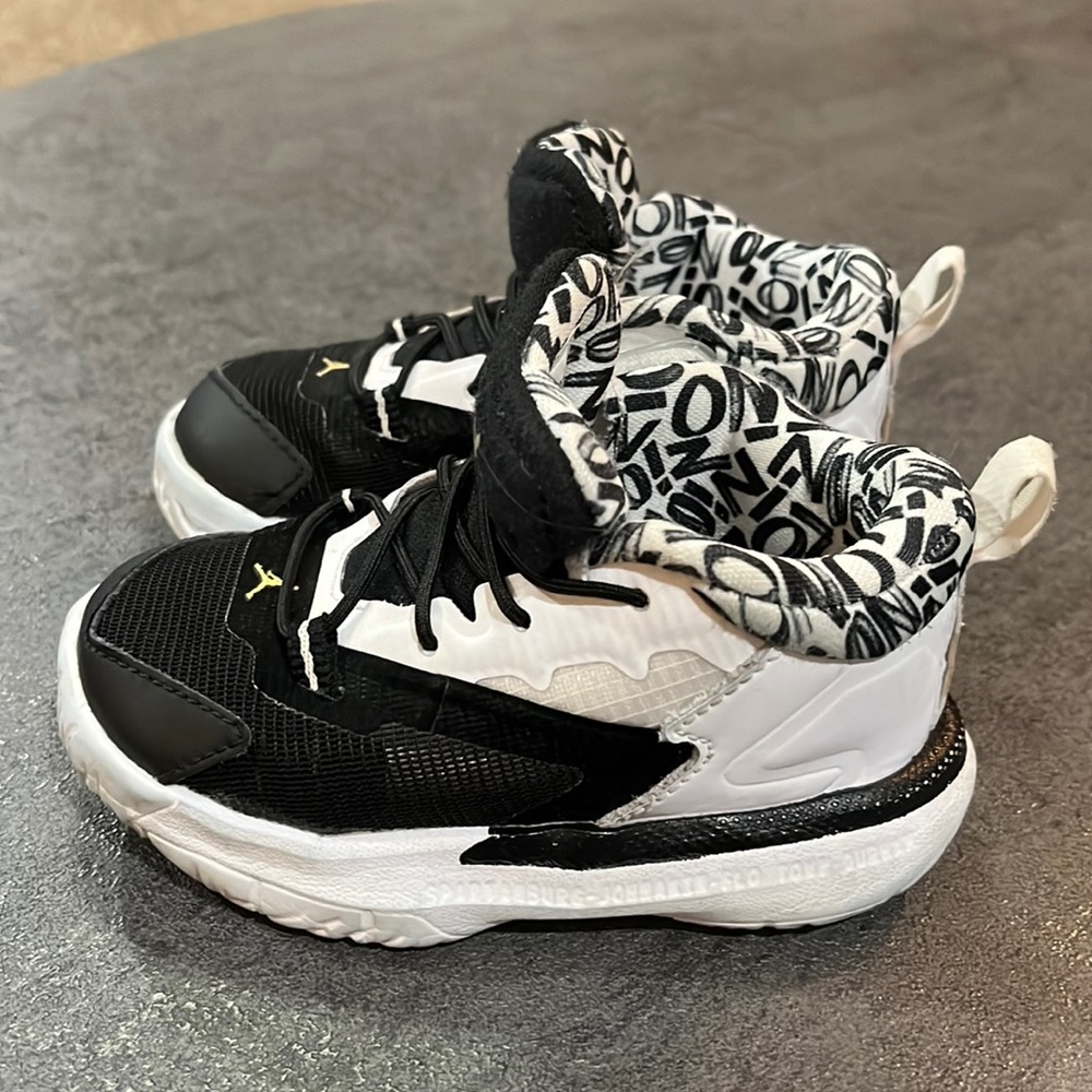 Jordan Zion 1 toddler boy